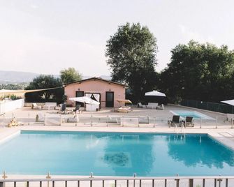 Tenuta Marchesi Fezia - Narni - Piscina