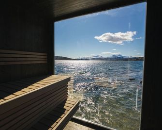 Steam Pier Adventure Hotel - Tromsø