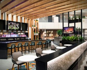 Embassy Suites by Hilton Orlando Airport - Orlando - Bar