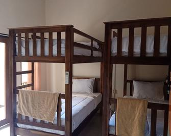 Happy Penida Hostel - Nusa Penida - Schlafzimmer