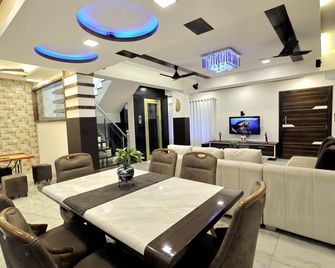 Borivali Villa - Gagal Home - Mumbai - Ingresso