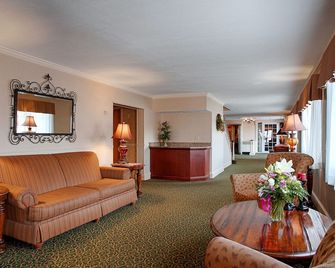 Magnuson Grand Pioneer Inn and Suites - Escanaba