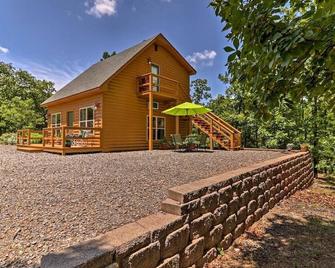 Guesthouse Loft at Starlight Ridge. - North Little Rock - Building