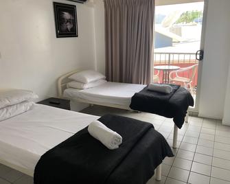 Airlie Waterfront Accomodation - Hostel - Airlie Beach - Κρεβατοκάμαρα