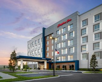 Hampton Inn by Hilton Kissimmee North - Kissimmee - Building