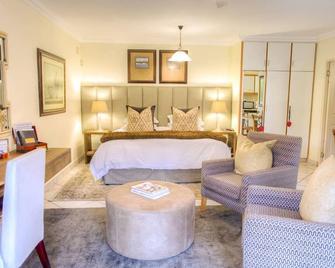 Anchors Rest Guest House - Umhlanga - Sovrum