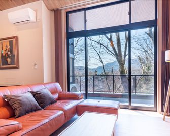 Villa Hakone Stage - Hakone - Wohnzimmer