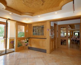 Casa Santa Maria - פולגאריה - לובי