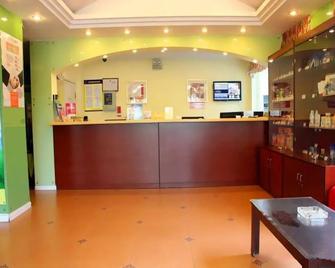 Home Inn Weihai Shichang Avenue - Weihai - Recepción