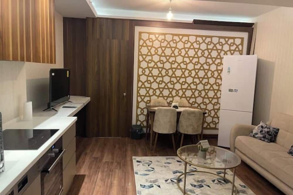 Near Mall of Istanbul 2sofabeds - איסטנבול - סלון