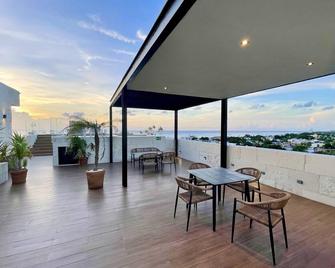 Brand new 2Br/2Ba - 6th floor downtown Cozumel! - Cozumel - Balcony