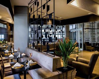 Grand Mercure Brasilia Eixo Monumental - Brasilia - Bar