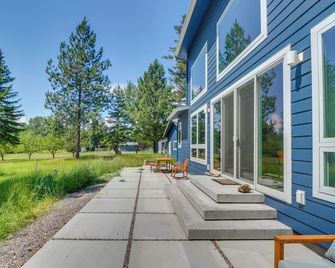 Columbia Falls Home with Patio Near Glacier NP! - Columbia Falls - Patio