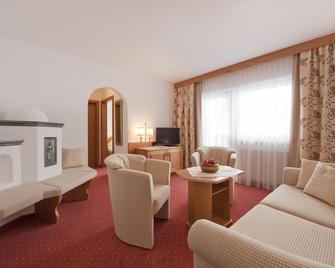 Hotel Jagdhof Bed & Breakfast - Obergurgl - Living room