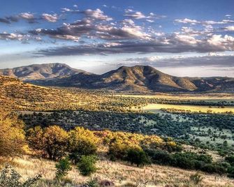 Bunkhouse 1 at High Frontier - Fort Davis - Außenansicht