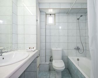 Heronissos Hotel - Hersonissos - Badkamer