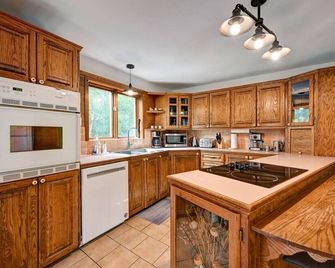 Family Chalet on Silver Lake 1 hour from Montreal - Wentworth-Nord - Cuisine