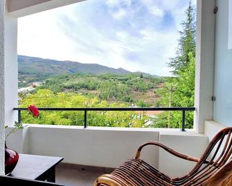 Tílias House - Covilhã - Balkon