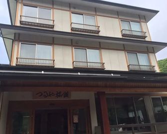 Kakeyu Onsen Tsuruya Ryokan - Ueda - Building