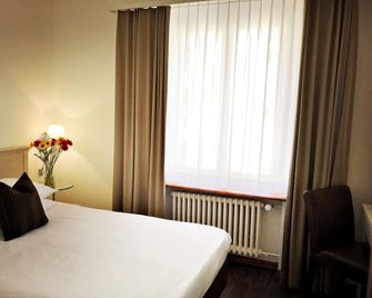 Hotel Neufeld - Zúrich - Habitación