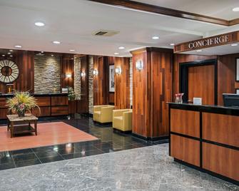 Crowne Plaza Newark Airport - Elizabeth - Building