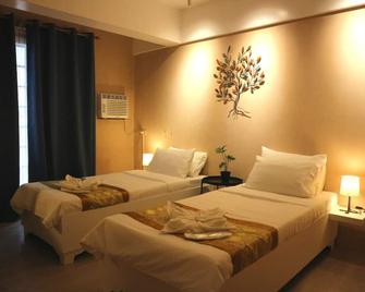 Hotel Casa Ilustre - Balayan - Bedroom