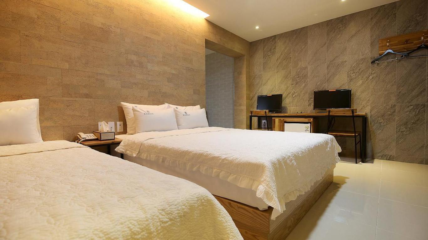 سيوتشيون هوتل كامون