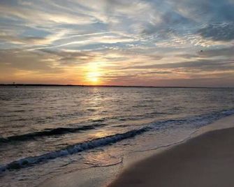 3 Minute Walk To The Ocean, Overlooks The Pool!!! - Atlantic Beach - Beach