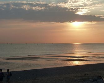 House Full Of Charm In Etretat 100m From The Beach - Étretat - Playa