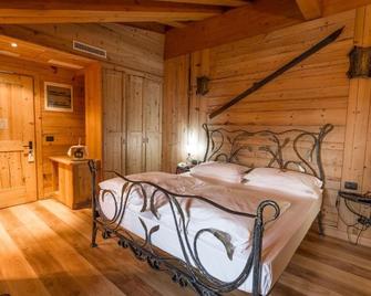 Hotel Arisch - Aprica - Camera da letto