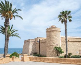 Hotel Roquetas El Palmeral by Pierre & Vacances - Рокетас-де-Мар - Вигляд зовні