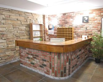 Hostal El 36 - Seseña Nuevo - Recepció