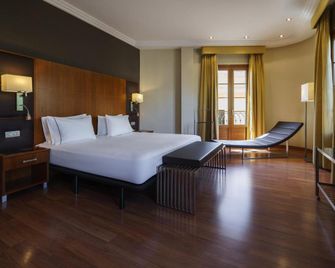 إكسي ألميريا سنترو - الميريا - غرفة نوم