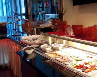 Hotel Central Hannover - Hannover - Buffet