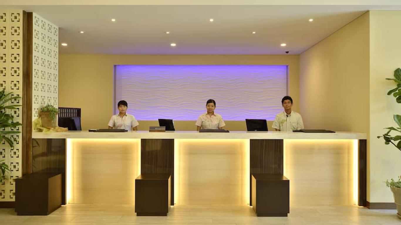 Community & Spa Naha Central Hotel