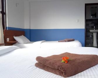 Good Hotel - Bandipur - Bedroom