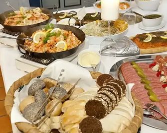 Altes Land - Jork - Bufé