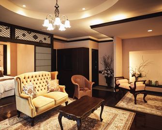 Tateshina Shinyu Onsen - Chino - Wohnzimmer