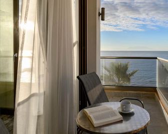 Evlogia Hotel by Greek Pride - Skala Fourkas - Balcony
