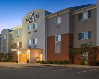 Candlewood Suites Auburn - Auburn - Building