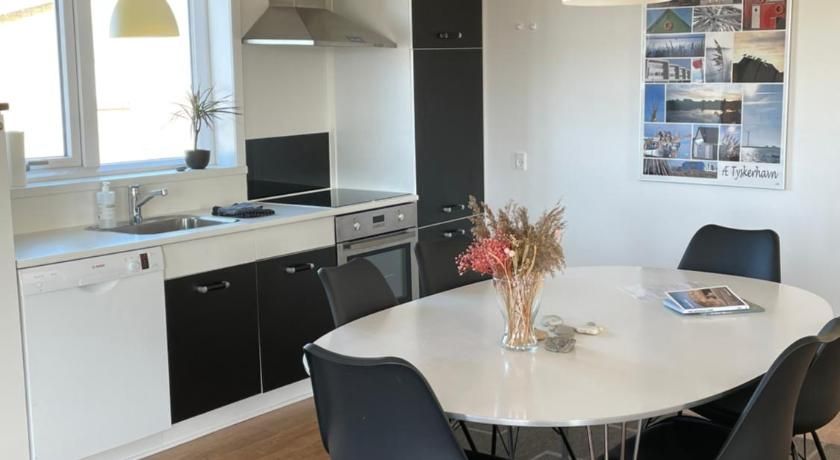 Surfers Paradise Apartments – Hvide Sande