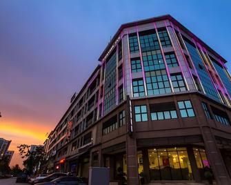 Hotel New Town Usj Sentral - Subang Jaya - Bâtiment