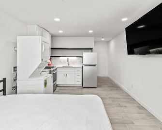 Studios on Fourth - מק'אלן - מטבח