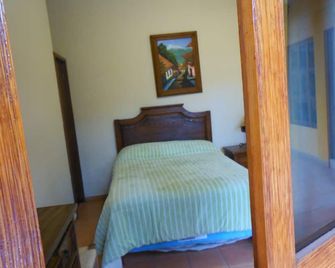 Hotel Plaza del Sol - Malinalco - Спальня