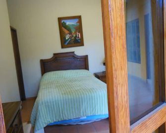 Hotel Plaza del Sol - Malinalco - Schlafzimmer