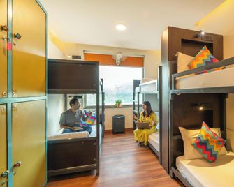 Stops Hostel - New Delhi