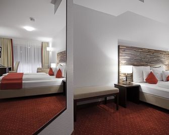 Hib Hotel in Baesweiler - Baesweiler - Schlafzimmer