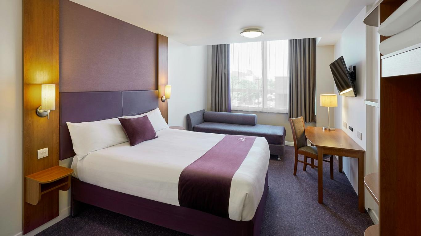 Premier Inn Newcastle (Washington)