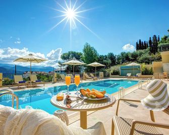 NEW FOR 2016 Affortable stylish apartment in prime location - Argostoli - Pool