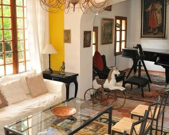 Provencal farmhouse or family house from the 18th century - Pourrières - Salon